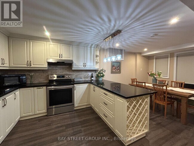 Building Photo - 109 Hua Du Ave