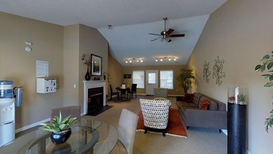 Sharon Pointe Apartment Homes photo'