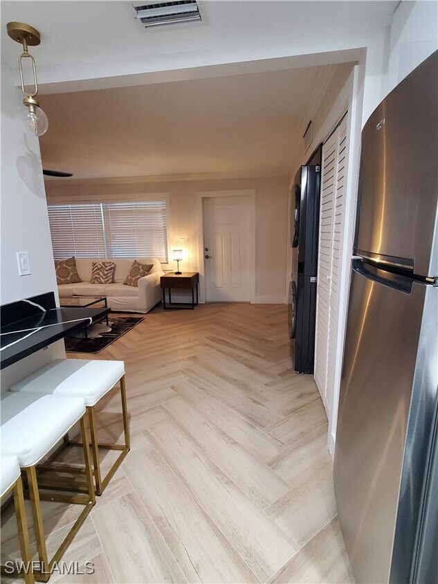 Foto del edificio - 975 9th Ave S