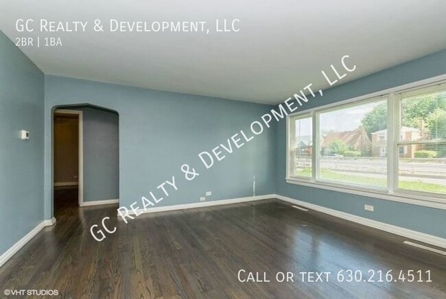 Building Photo - *** SINGLE FAMILY BRICK RANCH / 2 BDRM / A...