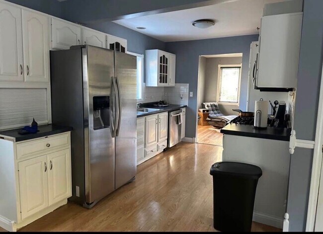 Foto del edificio - 1940 E Cedarwood Cir