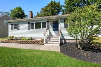 Building Photo - 36 Gilford Rd