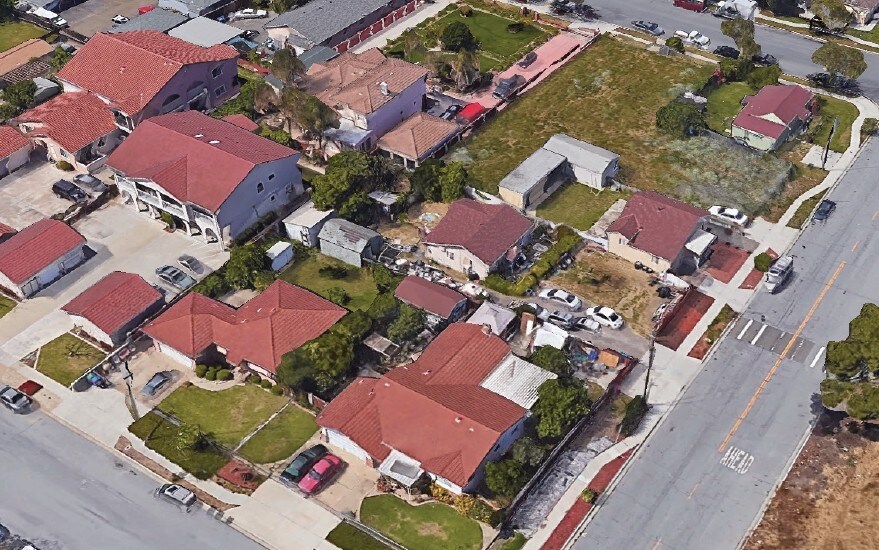 Primary Photo - 37256 Magnolia St