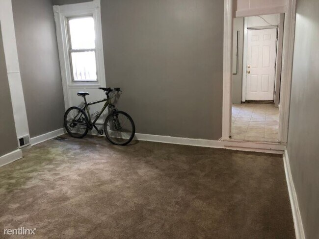 621 Appleton St Baltimore Md 21217 Apartment For Rent In