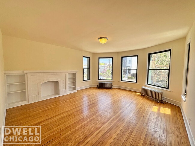 Building Photo - 2300 N Spaulding Ave
