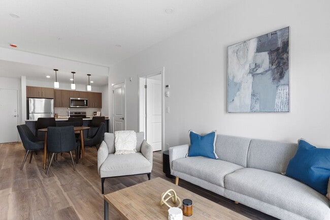 Building Photo - D’Arcy Heights