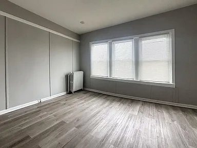 Foto del edificio - 705 Edgemore Rd