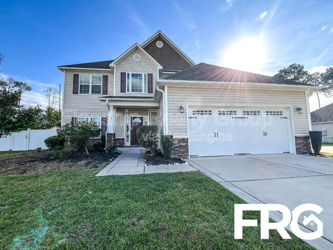 Foto del edificio - 112 Quail Hollow Dr