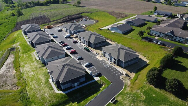 Foto del edificio - Villas at Fox Pointe Dodgeville