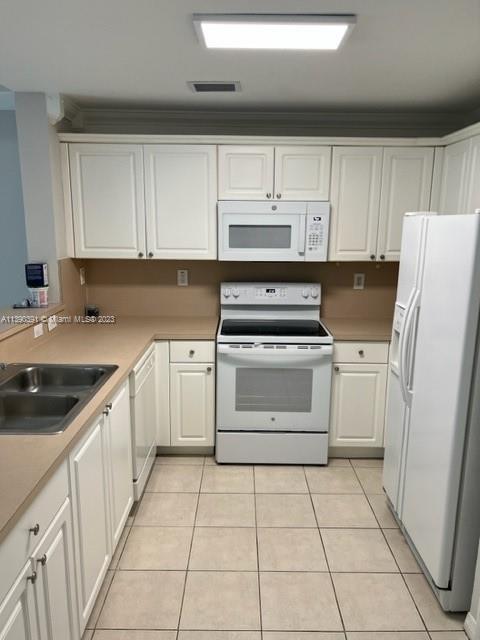 Foto del edificio - 9020 W Flagler St