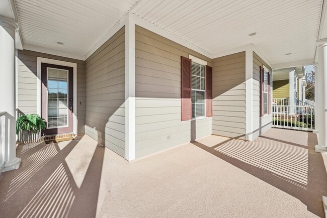 Building Photo - 3316 Calumet Dr