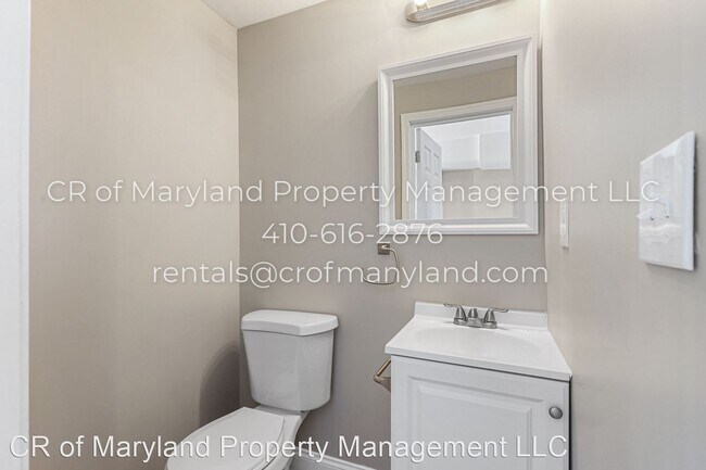Building Photo - 3 br, 1.5 bath House - 1204 Bonaparte Ave