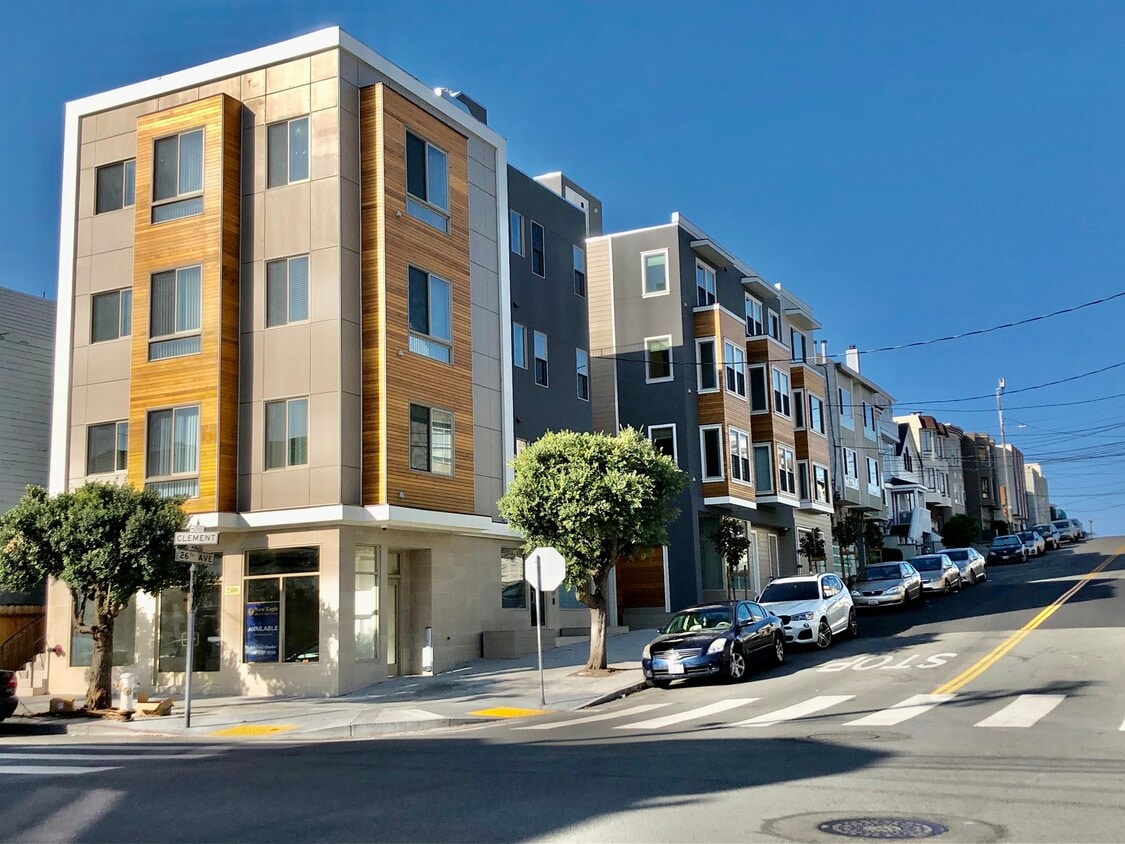 Primary Photo - 393 26th Ave