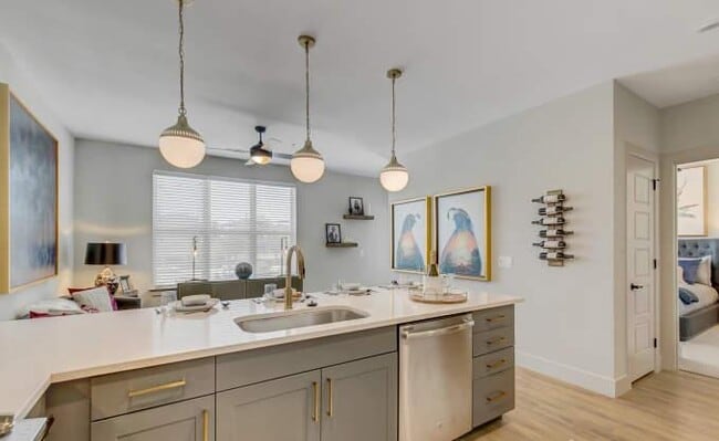 Building Photo - 1 bedroom in Dallas TX 75208