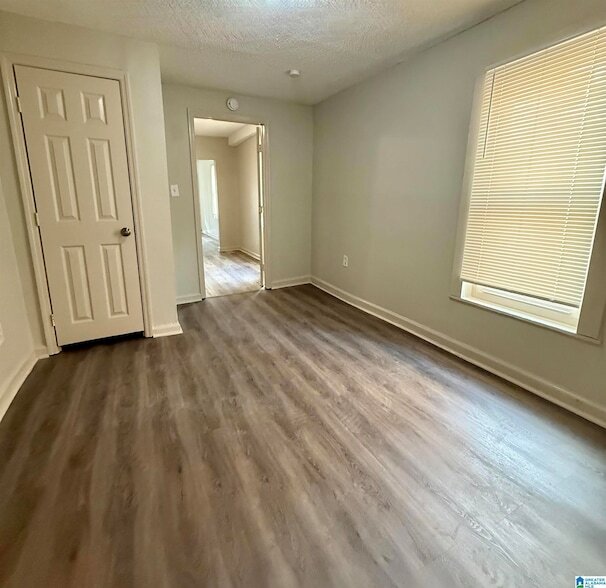 Building Photo - 7101 Naples Ave