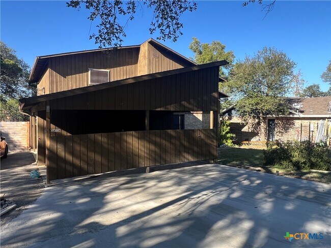 Foto del edificio - 960 Canyon Dr