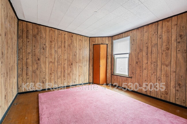 Building Photo - 134 Corey Ave