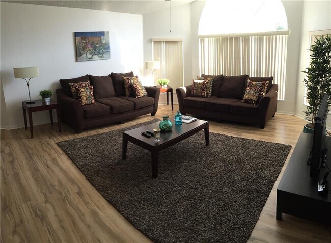 Foto del edificio - 2480 Sweetwater Club Cir