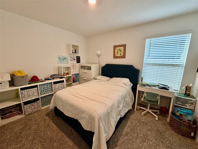 Foto del edificio - 40758 Rosemary Rain Ln