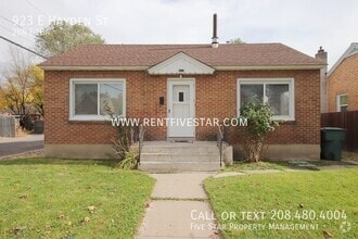 Building Photo - 923 E Hayden St