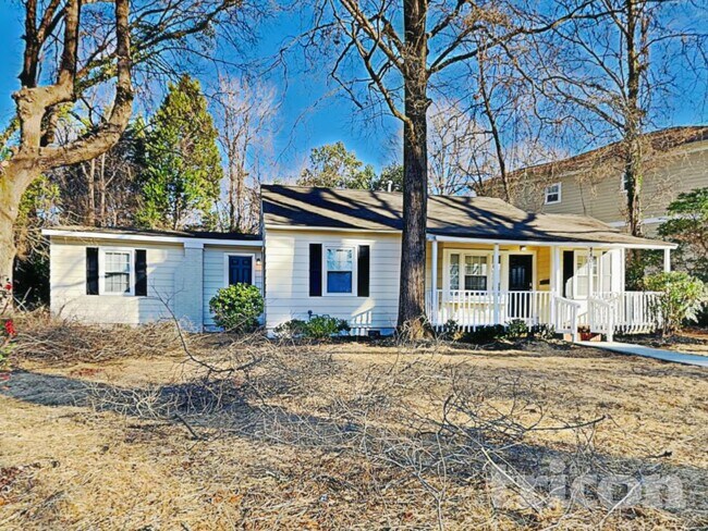 Building Photo - 2801 Attaberry Dr