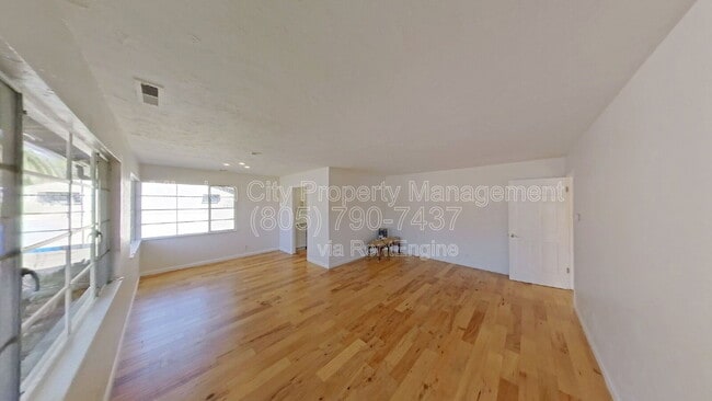 Foto del edificio - 721 Eucalyptus Ave