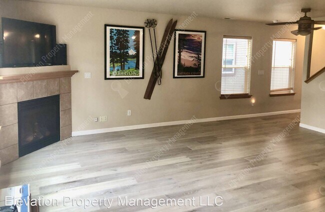 Building Photo - 3 br, 2.5 bath House - 2948 SW INDIAN CIRCLE