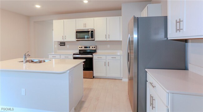 Foto del edificio - 16568 Fire Coral Lane