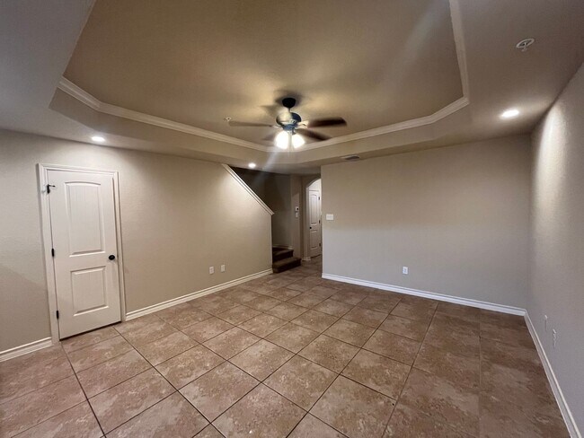 Foto del edificio - 6414 Luglio Ln