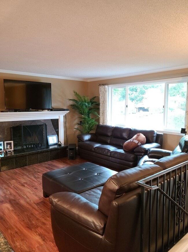 Foto del edificio - Well maintained 4bd Bothell home!