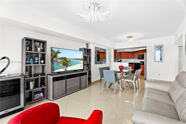 Foto del edificio - 16699 Collins Ave