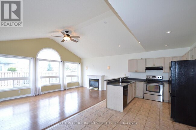 Building Photo - 58 Bloxham Pl