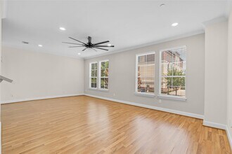 Building Photo - 3001 Murworth Dr