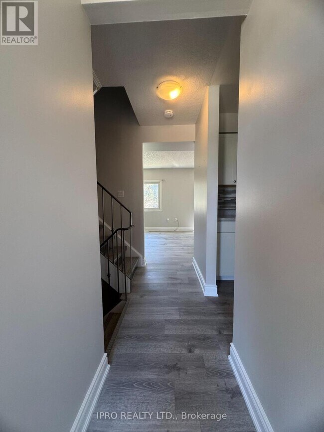 Building Photo - 29-29 Paulander Dr