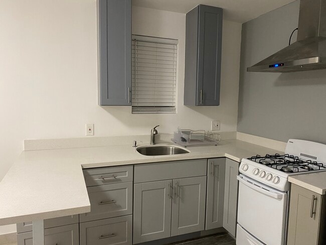 Foto del edificio - 12351 Oxnard St