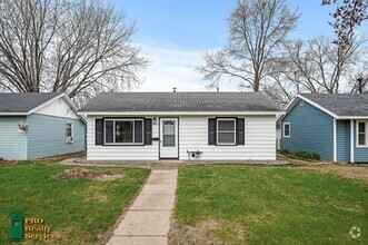 Building Photo - 5021 Fremont Ave N