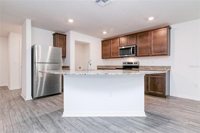Building Photo - 1599 Wynford Cir