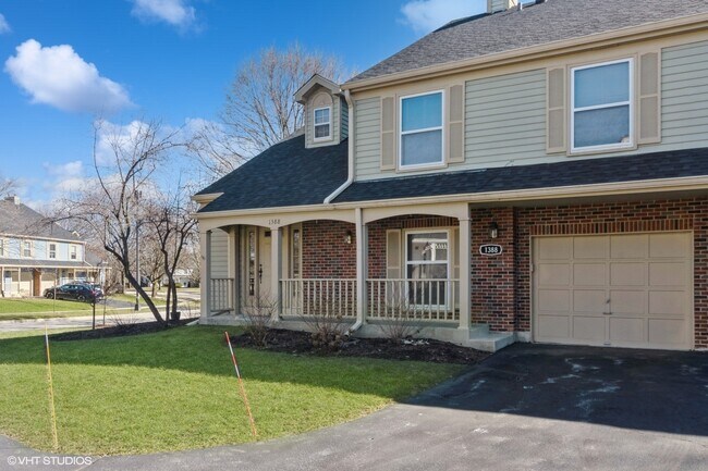 Foto del edificio - 1388 Queensgreen Cir