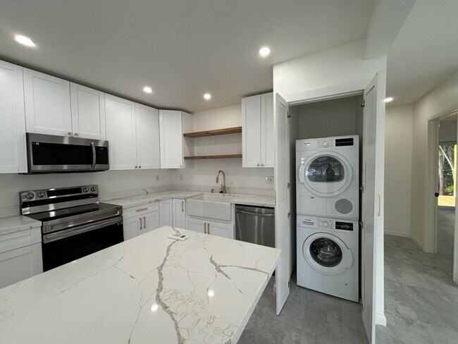 Foto del edificio - 1223 SW 31st St