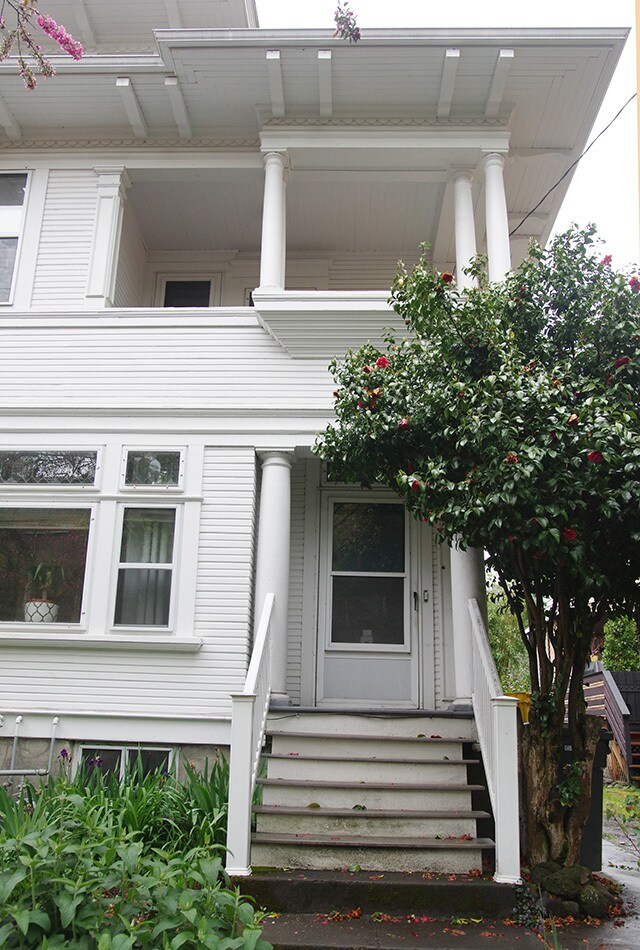 Photo - 1625 SE Pine St House