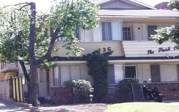 Building Photo - 136 N Cedar St