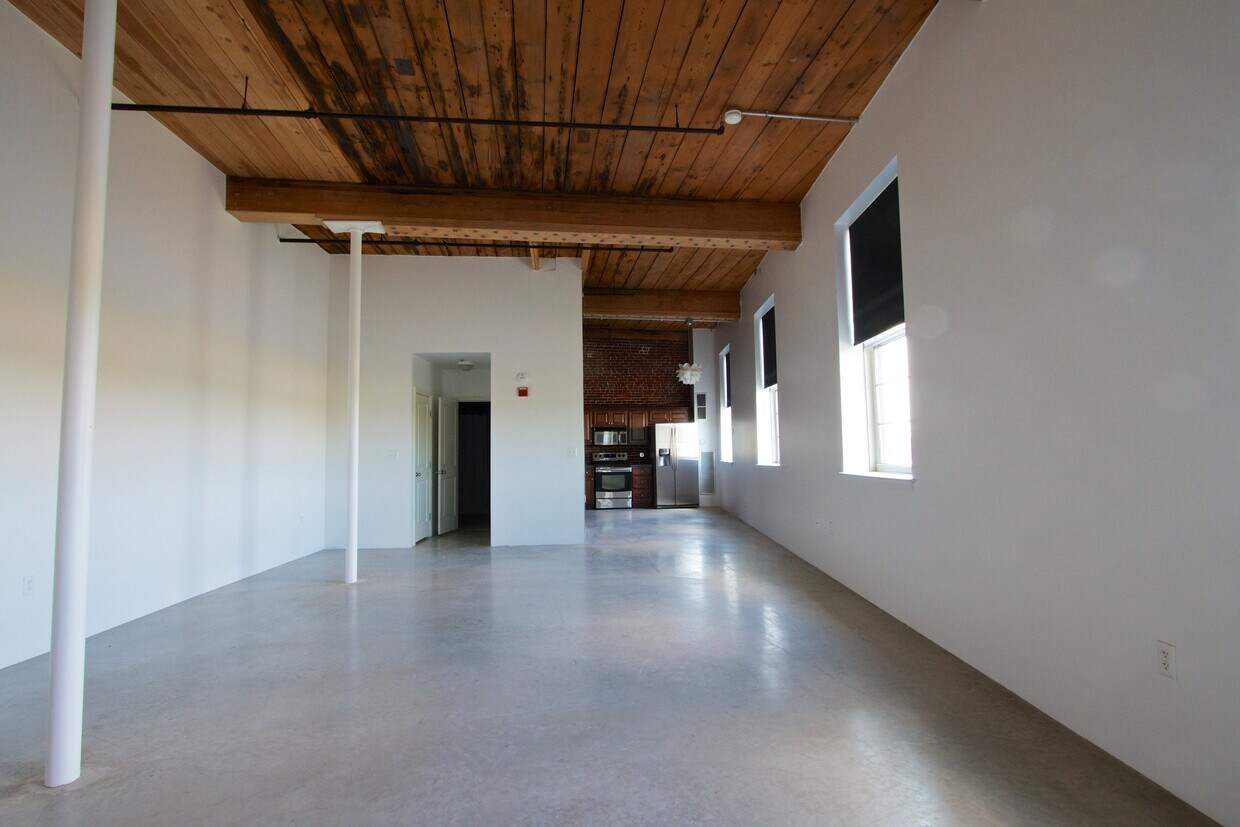 Foto principal - 35 Riverwalk Way