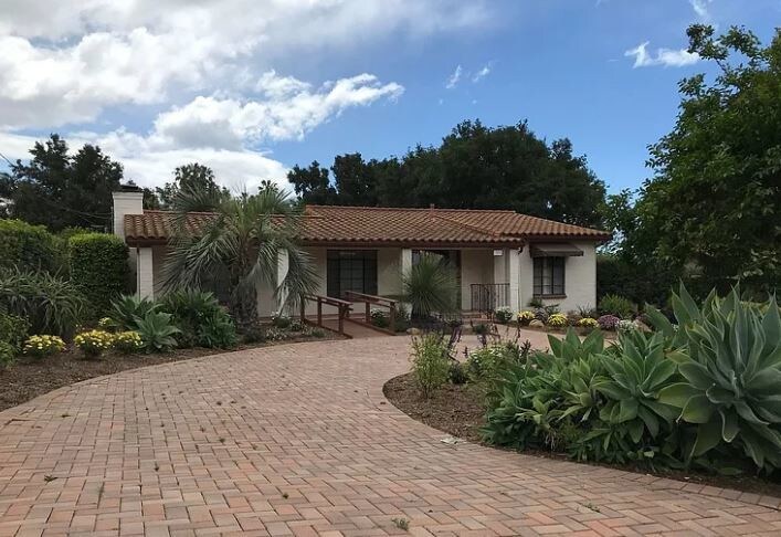 Building Photo - 1770 Ocean Oaks Rd
