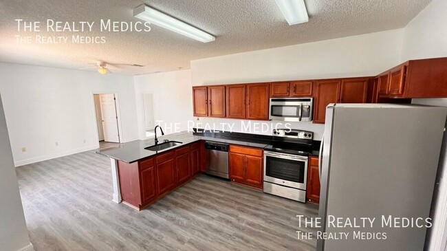 Foto del edificio - Spacious 4-Bedroom Home in Kissimmee!