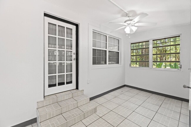 Foto del edificio - 4802 Lane Rd