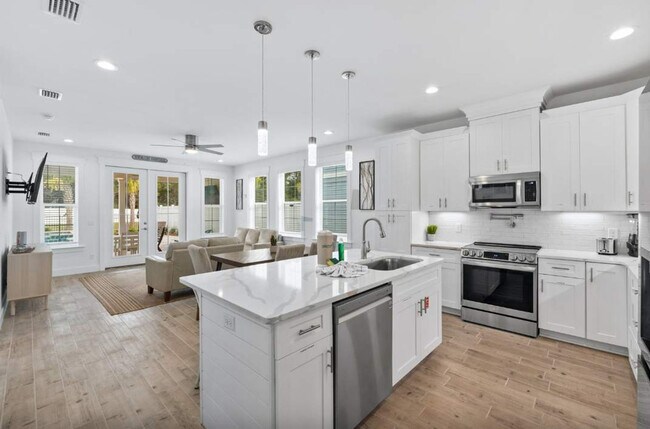 Foto del edificio - 504 Lyndell Ln