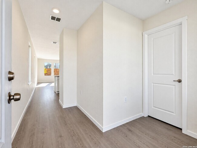 Foto del edificio - 10758 Twyla Rd