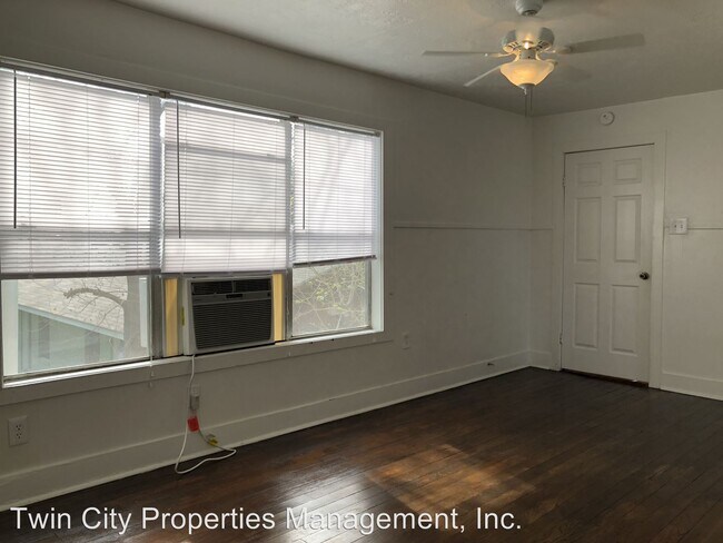 Building Photo - 811 E 31st St