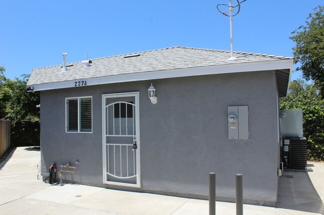 Foto del edificio - Brand New Construction, Never Lived In, 2bd 2ba in Fullerton