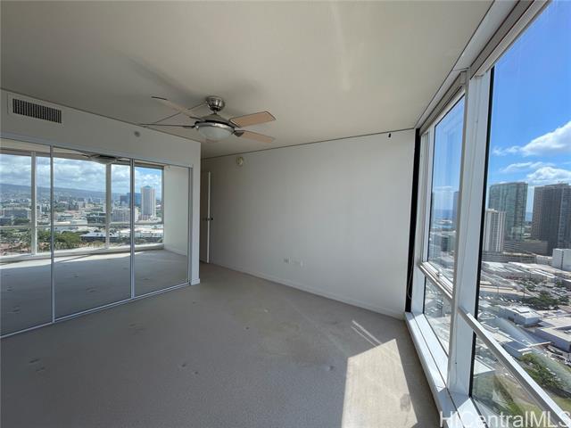 Building Photo - 1288 Kapiolani Blvd